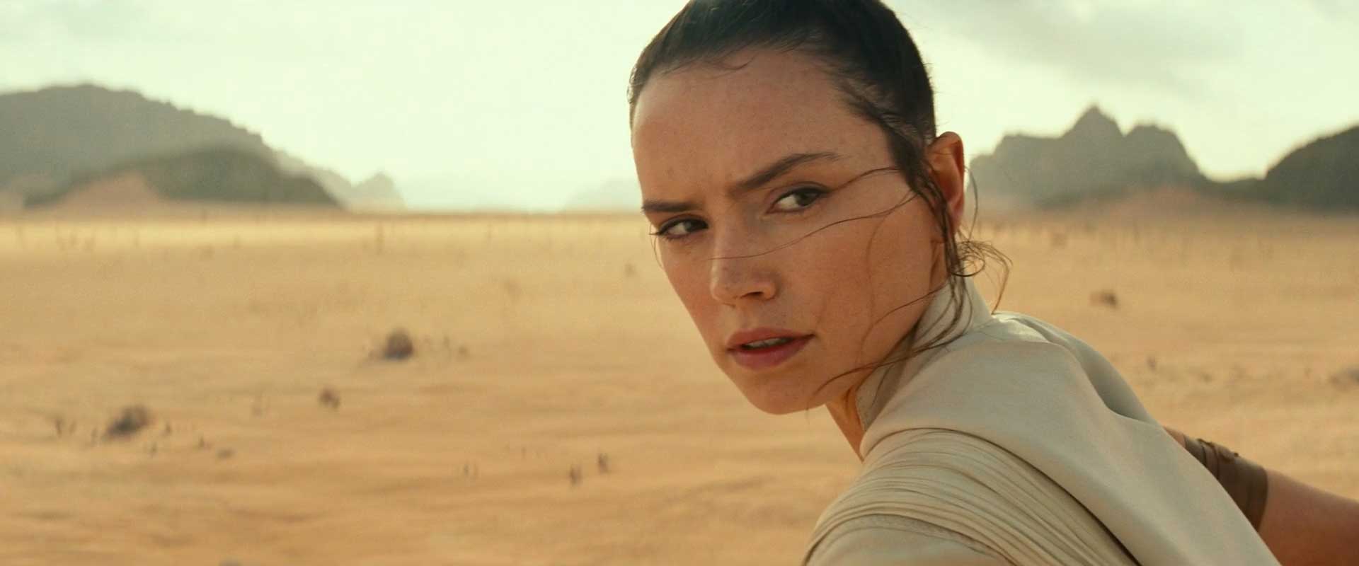 Star Wars Episode IX The Rise of Skywalker Teaser Rey Turn