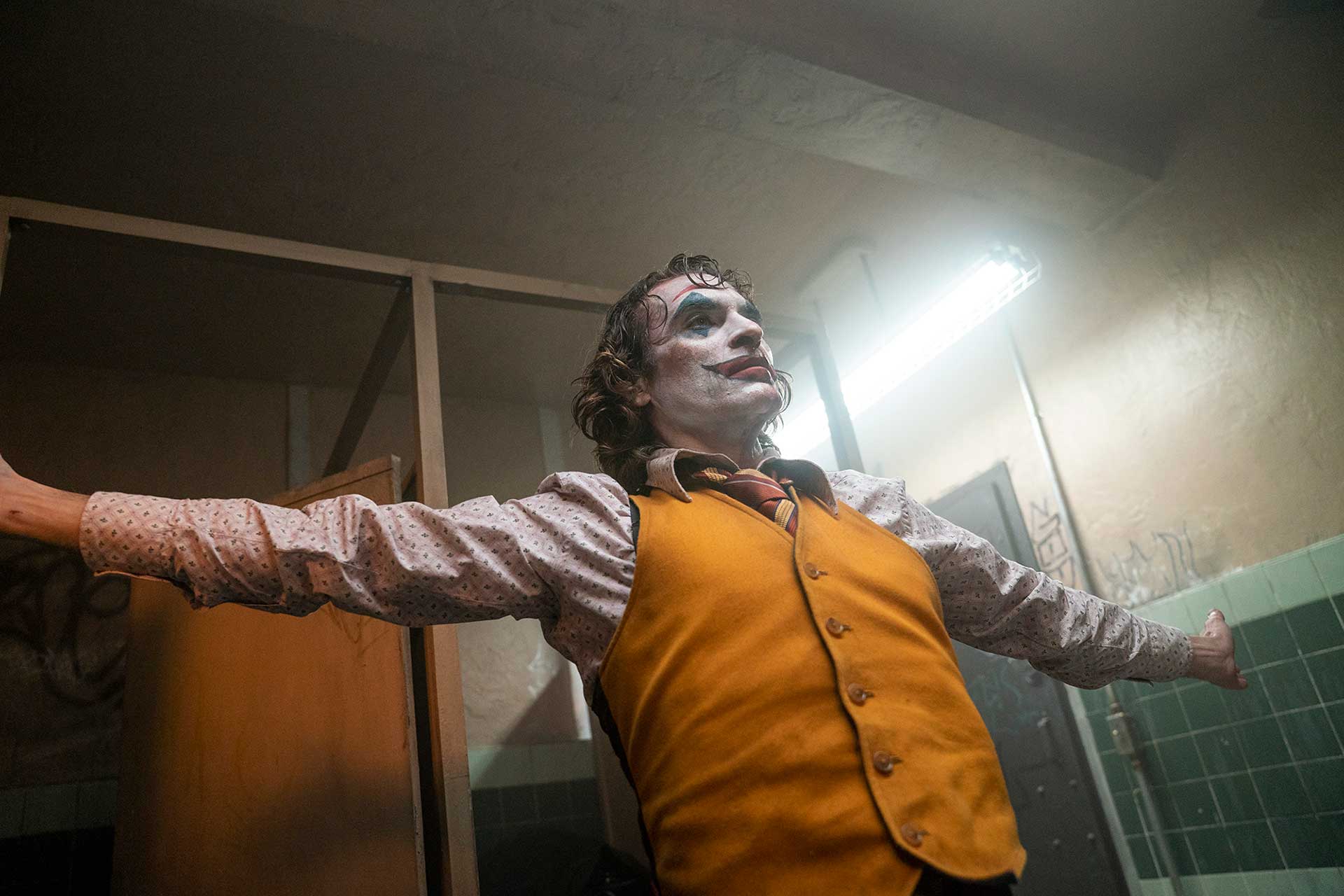 Joker Still Joaquin Phoenix Bathroom Dance