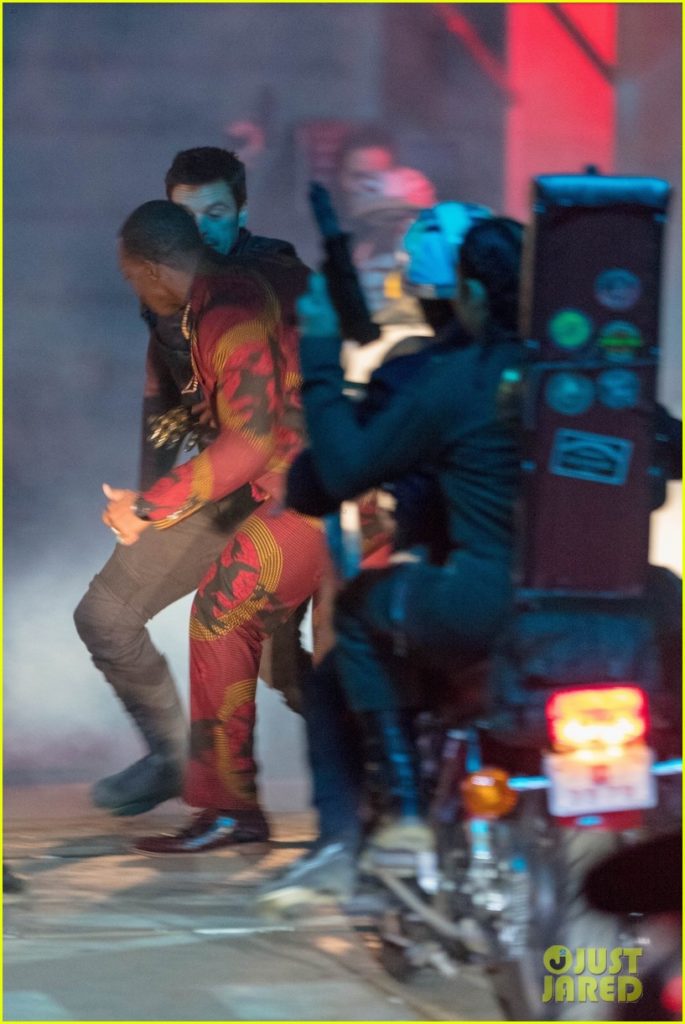 Falcon And Winter Soldier Set Photo 29