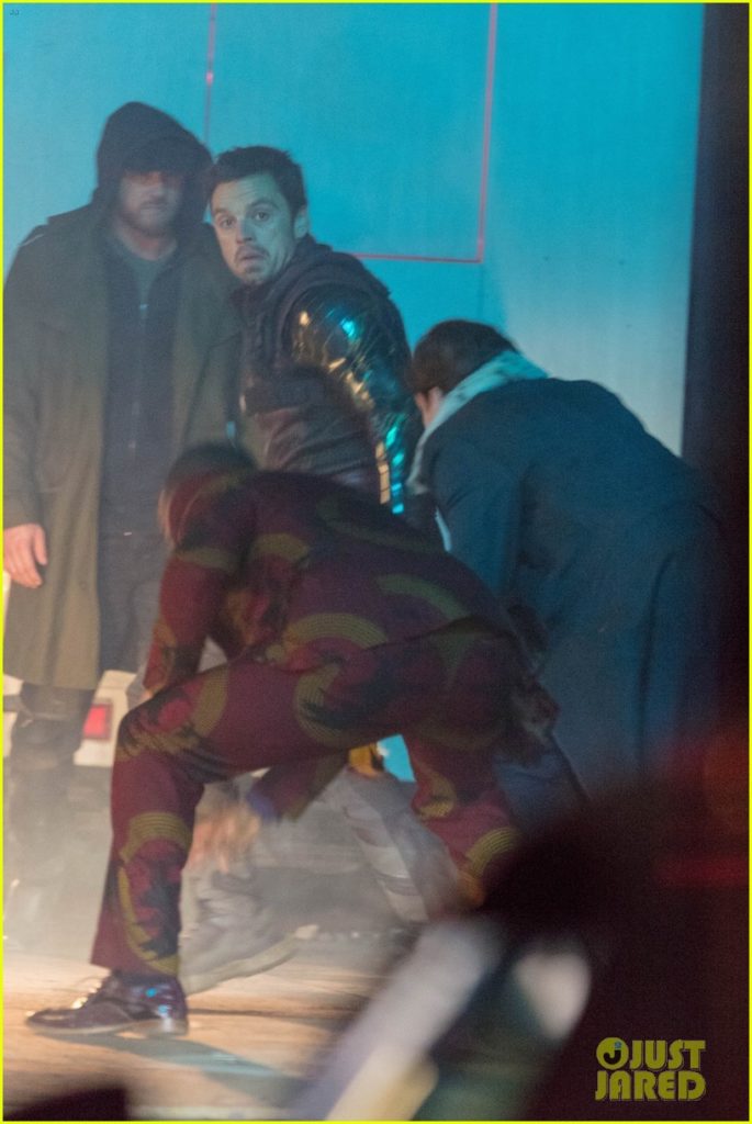 Falcon And Winter Soldier Set Photo 36