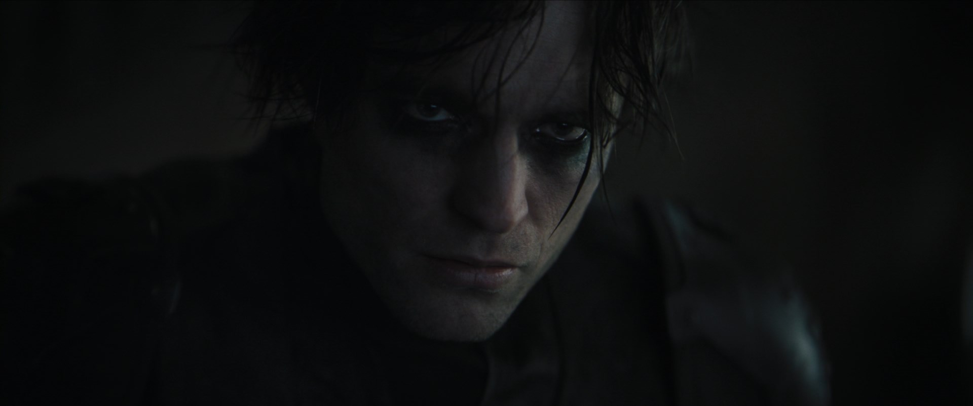 The Batman Eye Makeup Robert Pattinson